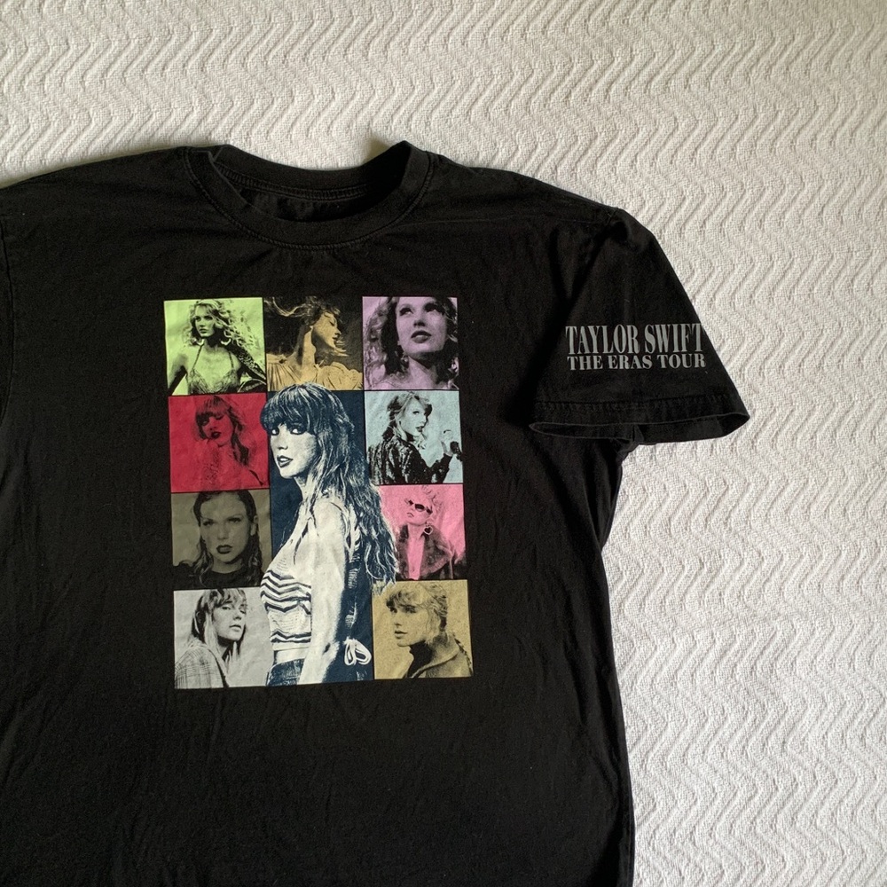 Taylor Swift The Eras Tour‎ Tee T-Shirt Size Large Official Merchandise Black